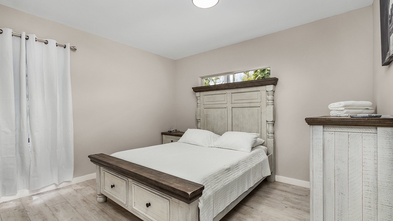 Photo of Bedroom in Fort Myers River District