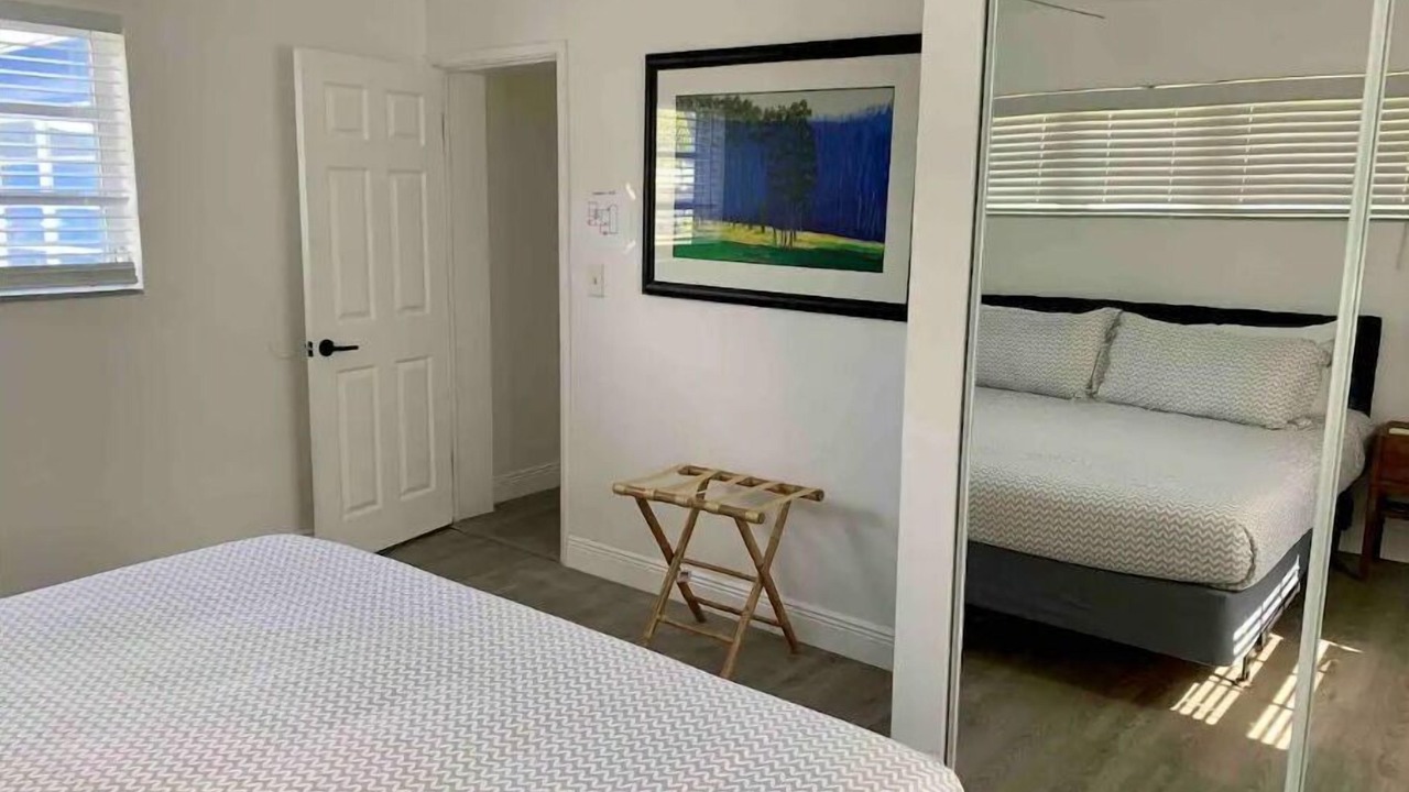 Photo of Bedroom in Sunset