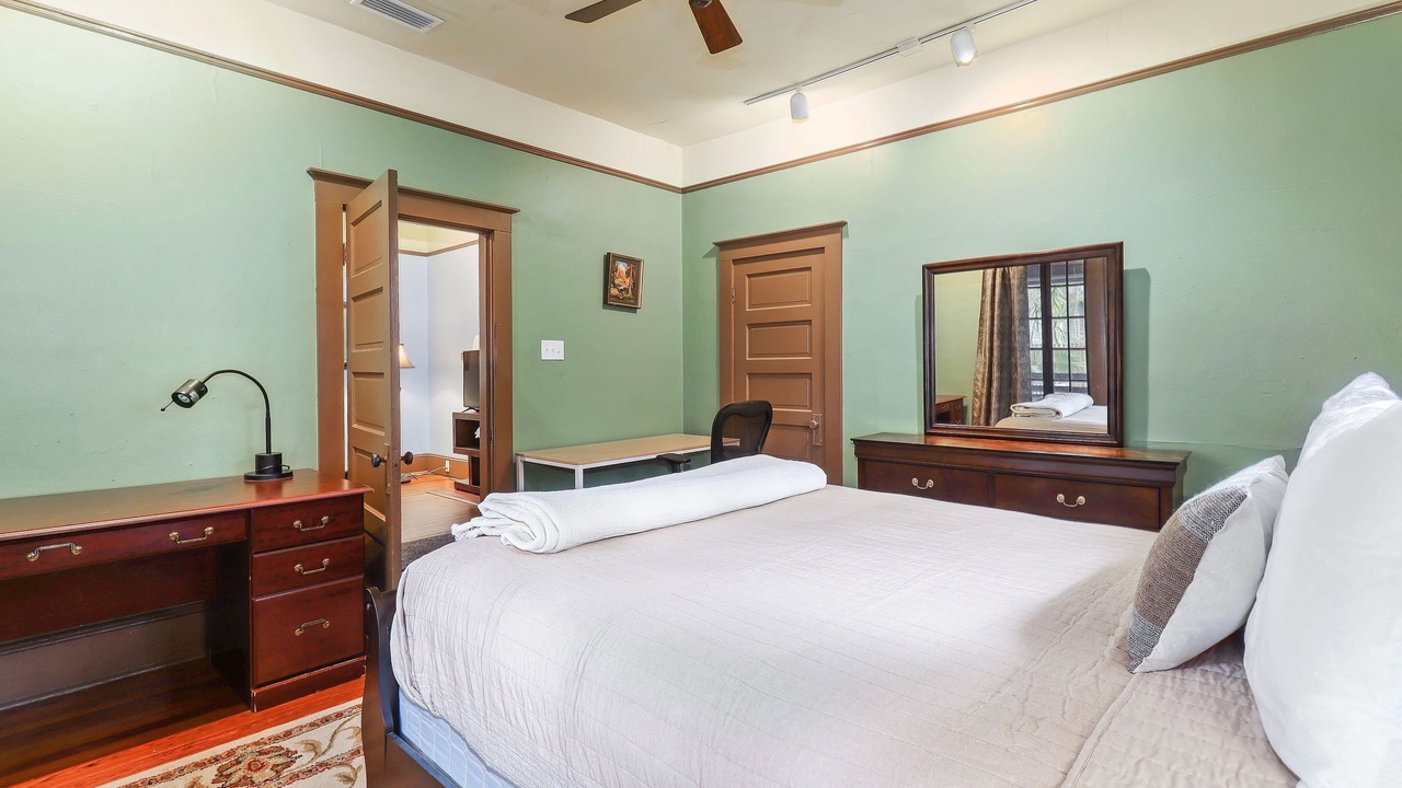 Photo of Bedroom in University Heights