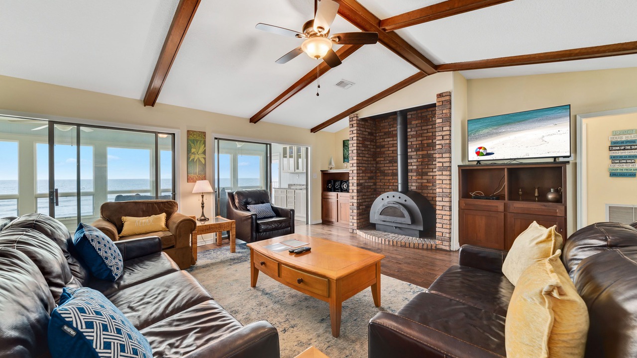 Photo of Livingroom in Gulf Shores