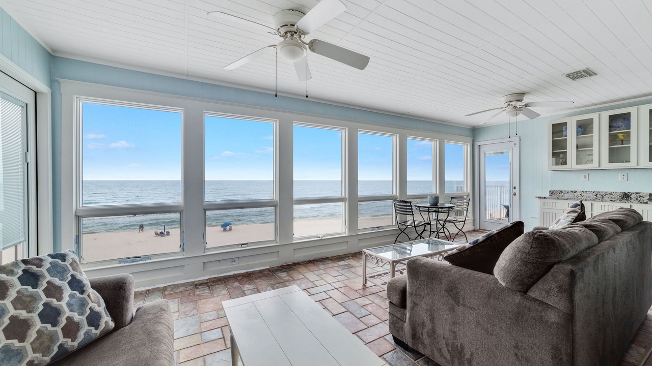 Photo of Bedroom in Gulf Shores