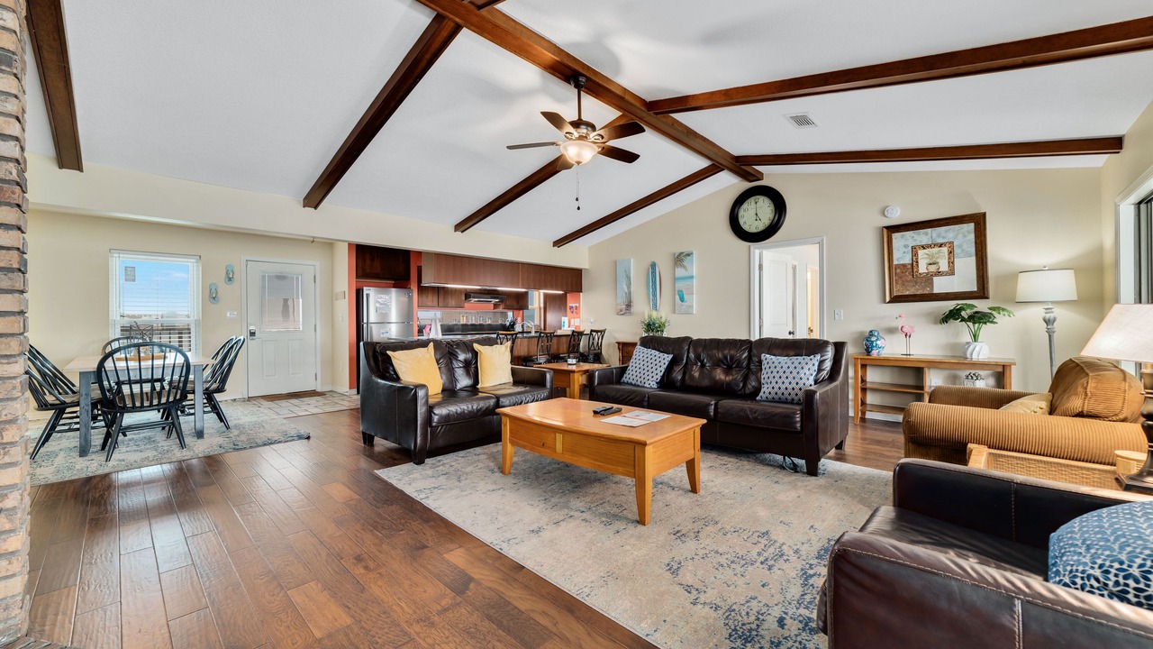 Photo of Livingroom in Gulf Shores