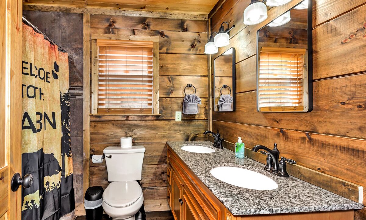 Photo of Bathroom in Langston