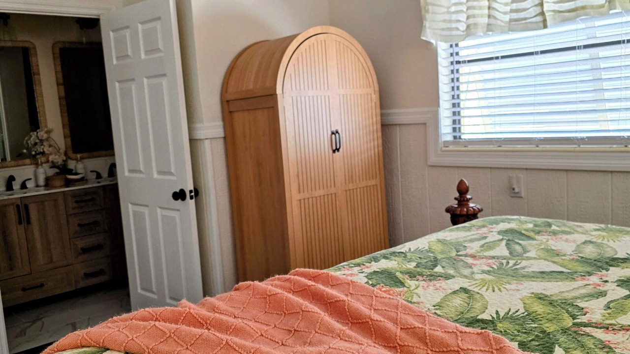 Photo of Bedroom in Palm Island
