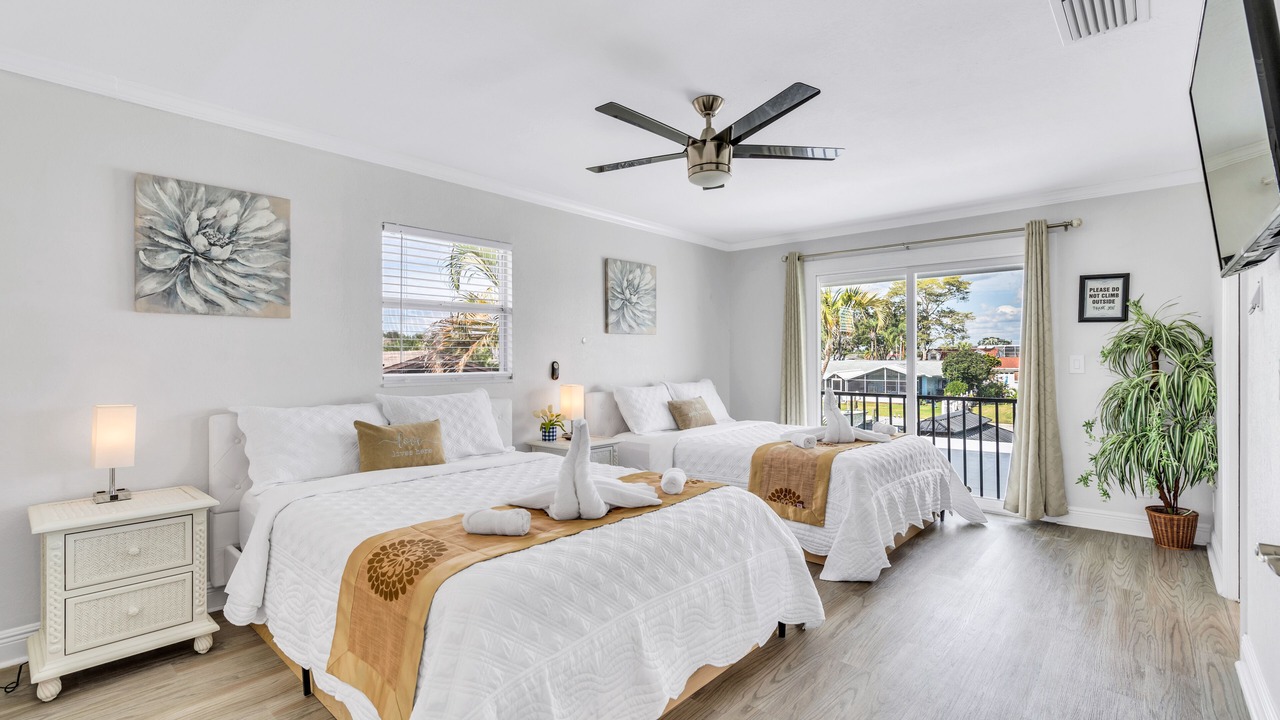 Photo of Bedroom in Bay Crest Park