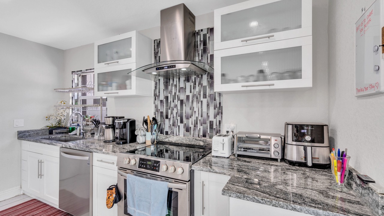Photo of Kitchen in Bay Crest Park