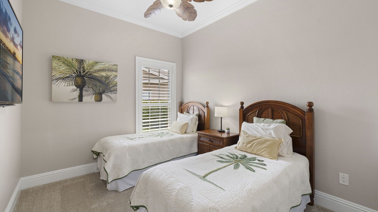 Photo of Bedroom in Crown Pointe