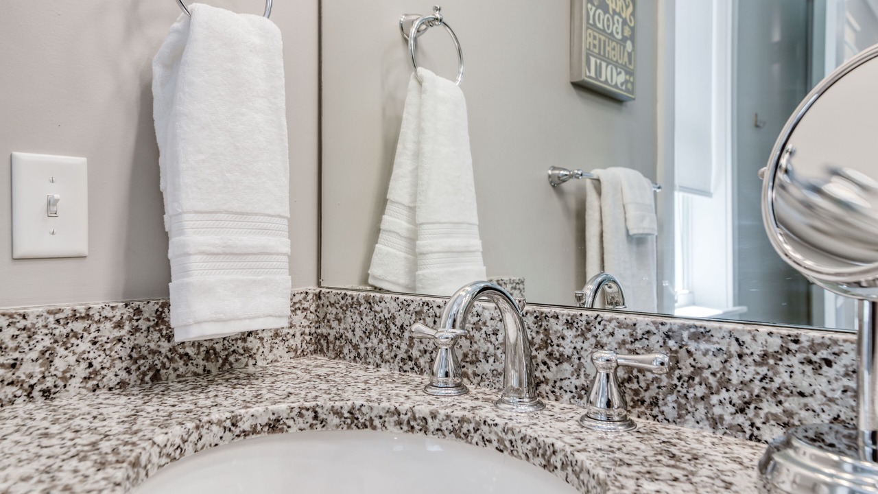 Photo of Bathroom in Lakeside at Blue Mountain Beach