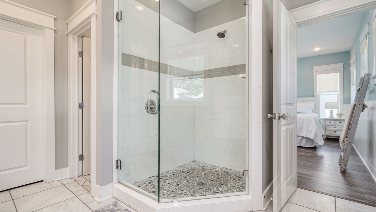Photo of Bathroom in Lakeside at Blue Mountain Beach