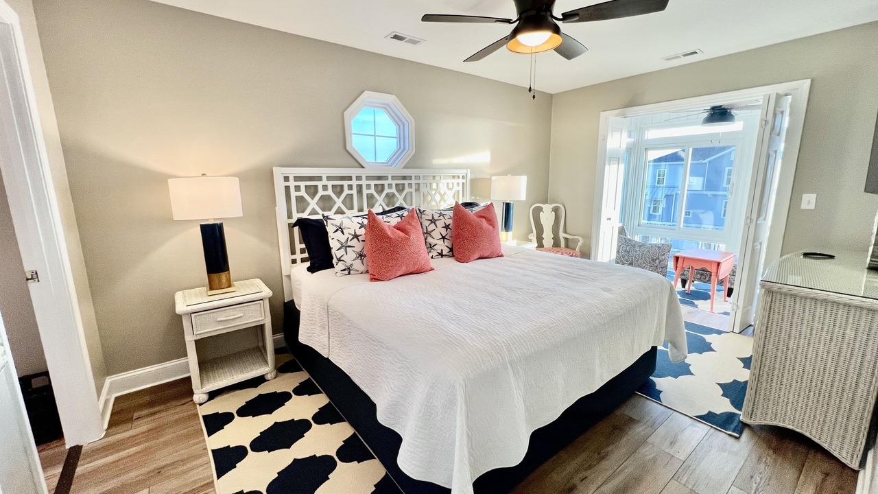 Photo of Bedroom in Long Beach