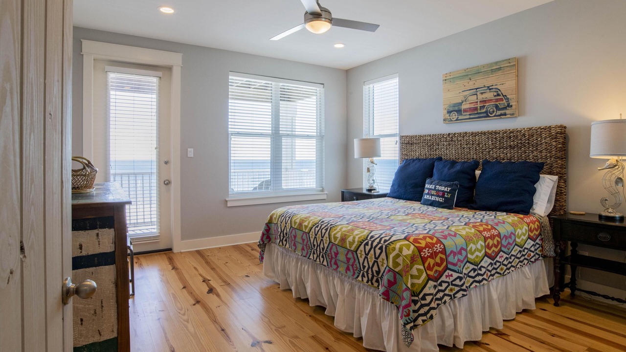 Photo of Bedroom in Orange Beach East