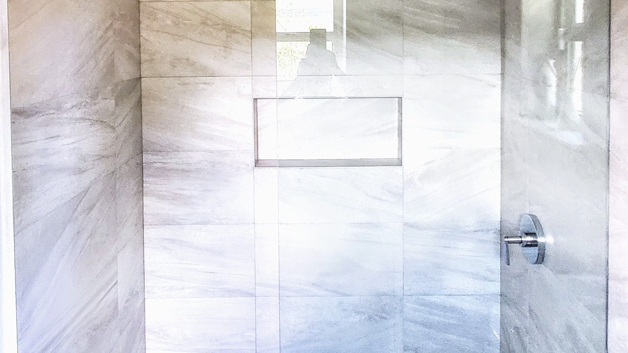 Photo of Bathroom in Hallandale Beach