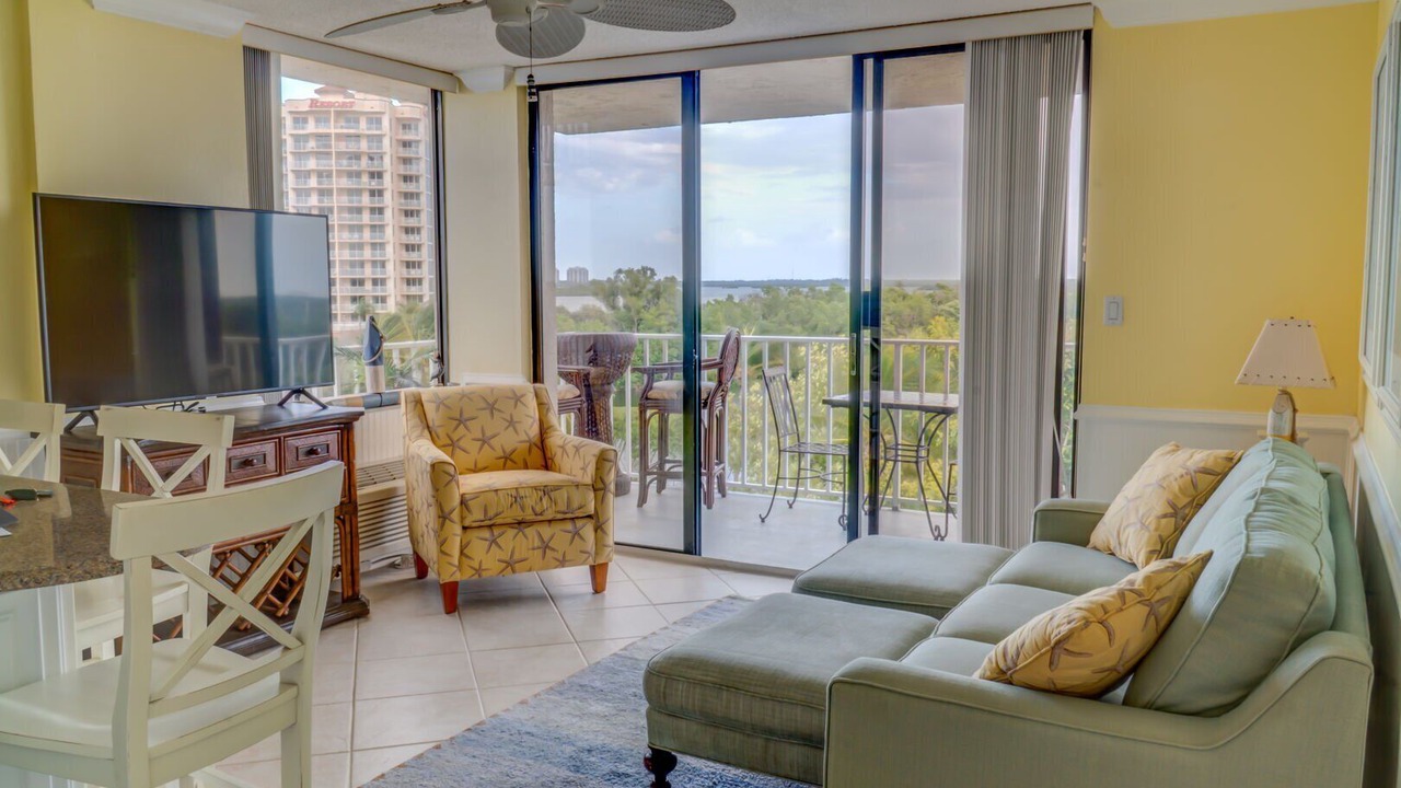 Photo of Livingroom in Fort Myers Beach