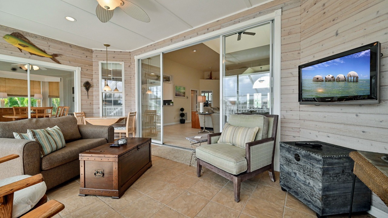 Photo of Livingroom in Estero Bay Shores