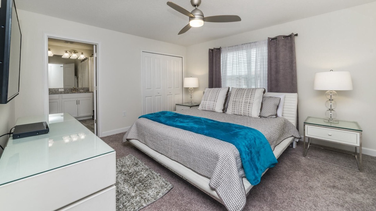 Photo of Livingroom in Davenport