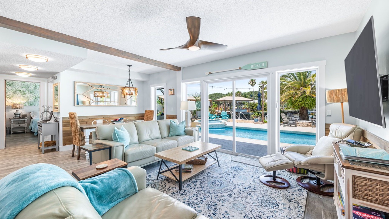 Photo of Livingroom in Butler Beach