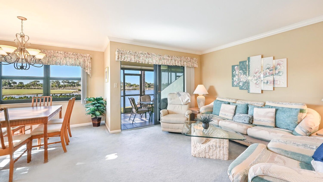 Photo of Livingroom in Hammock Bay
