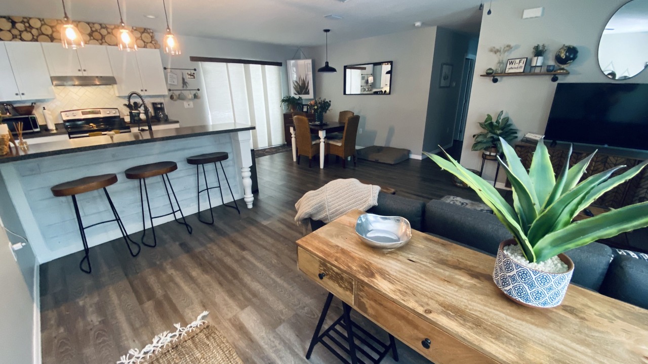 Photo of Livingroom in Fellowship