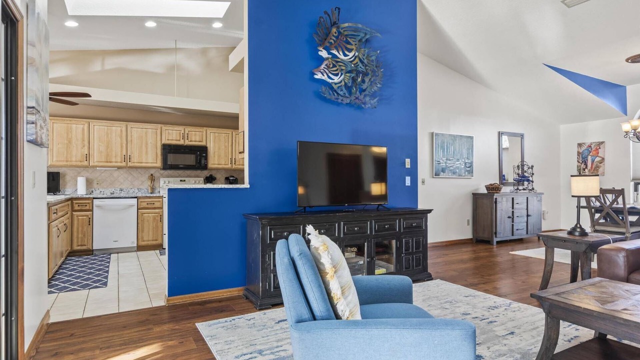 Photo of Livingroom in Palm Harbor