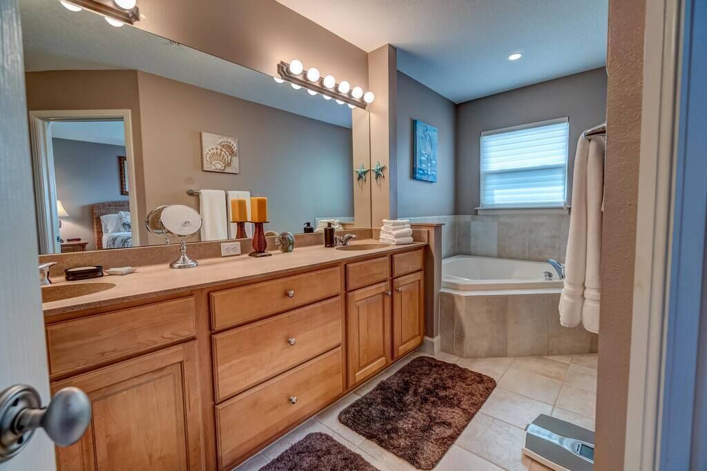 Photo of Bathroom in Bradenton Beach