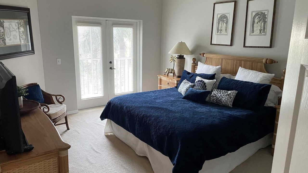Photo of Bedroom in Pelican Bay