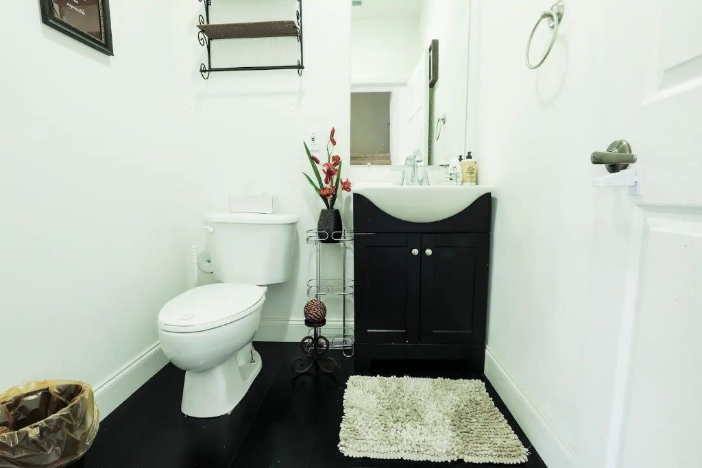 Photo of Bathroom in Port Saint Lucie