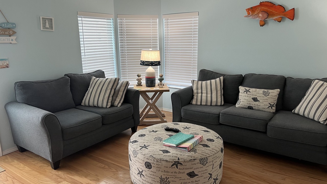 Photo of Livingroom in Nettles Island