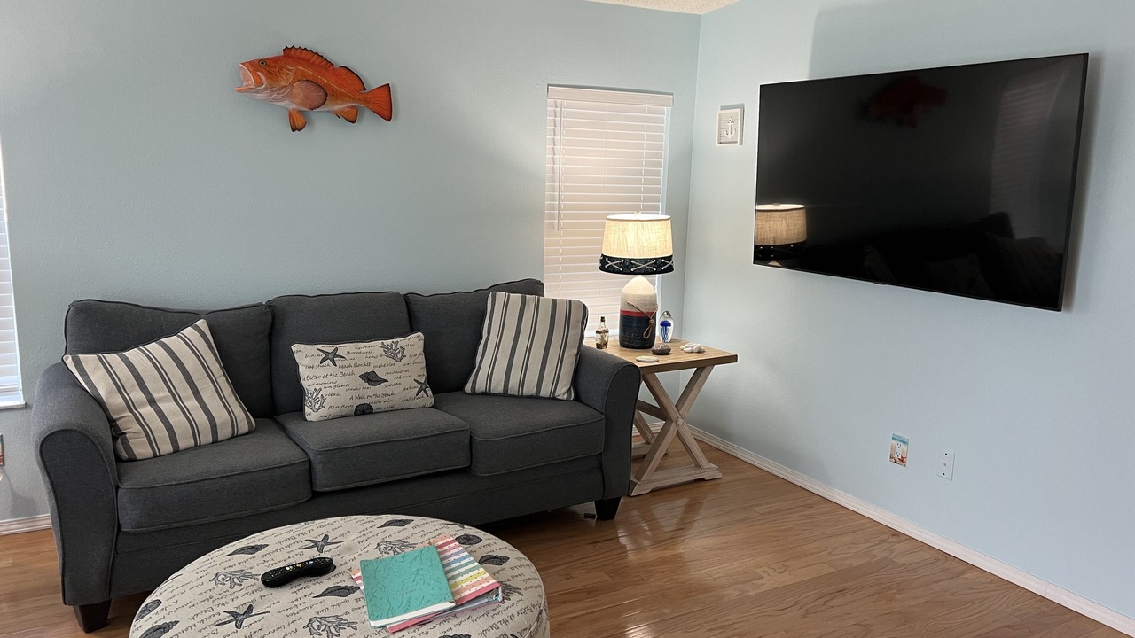 Photo of Livingroom in Nettles Island