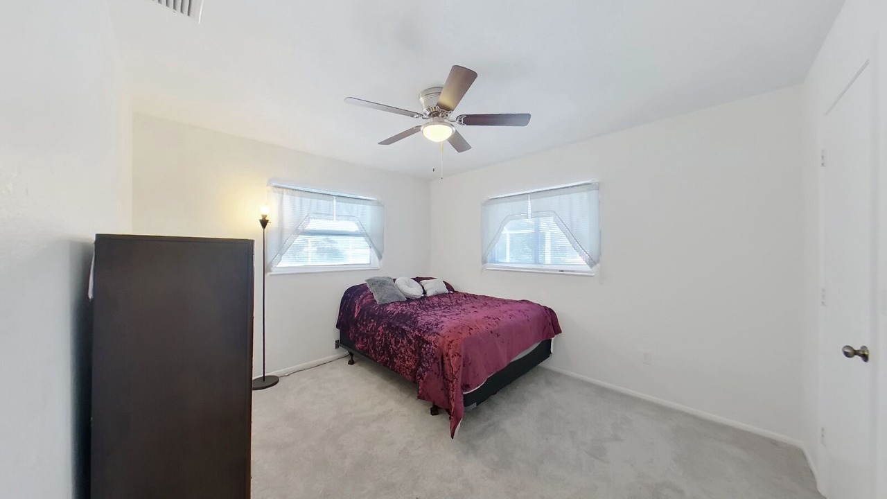 Photo of Bedroom in Rotonda Lakes