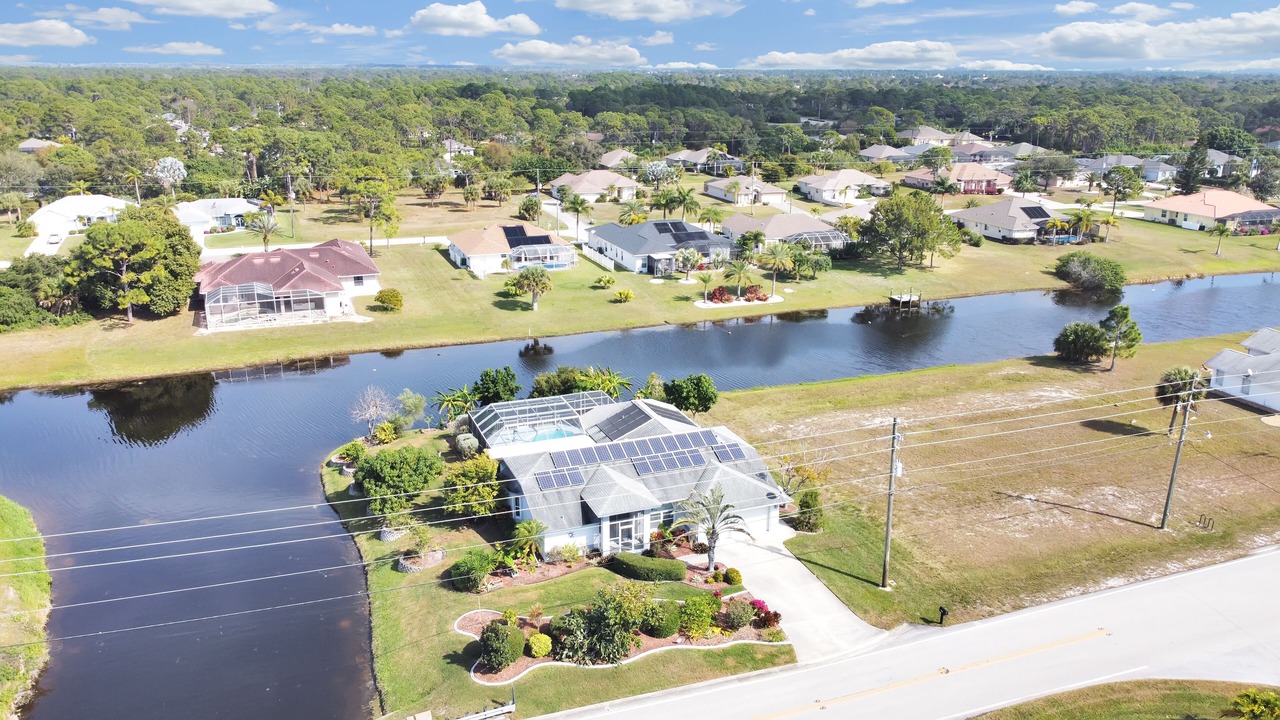 Photo of Outdoor in Rotonda Lakes