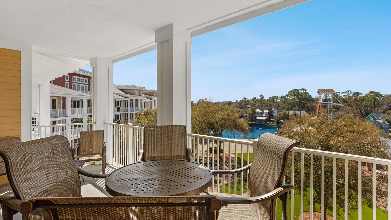 Photo of Patio Balcony in Baytowne Wharf