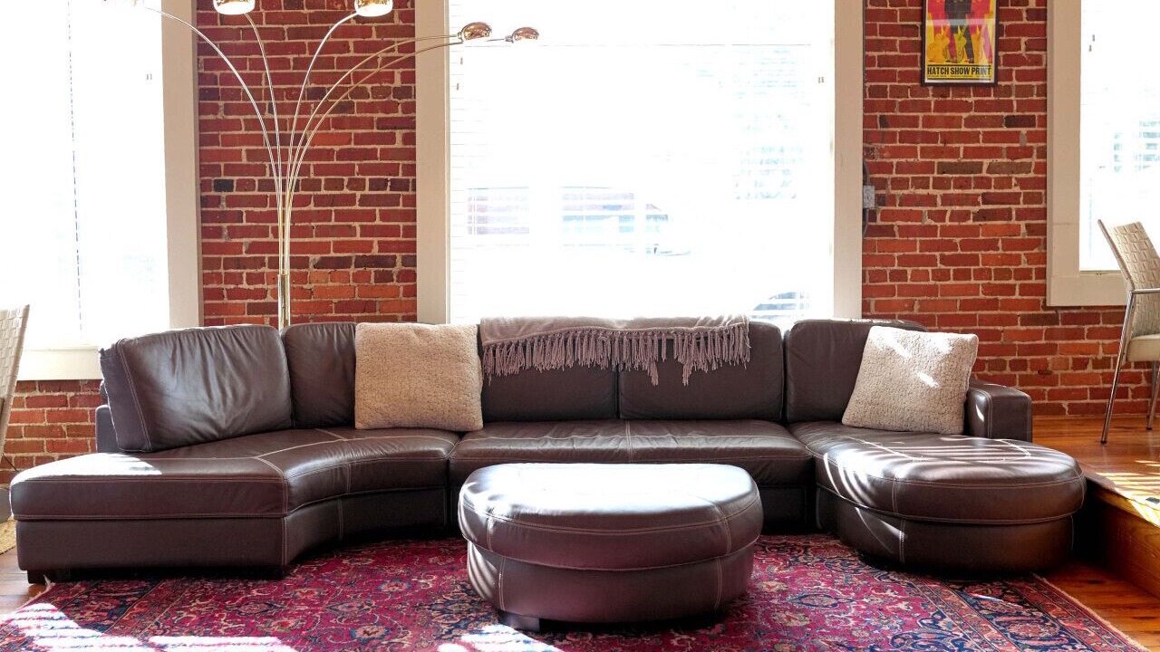 Photo of Livingroom in Old East Hill