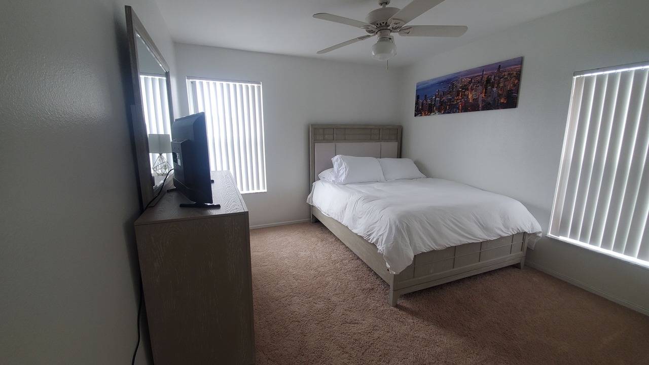 Photo of Bedroom in Meadow Woods