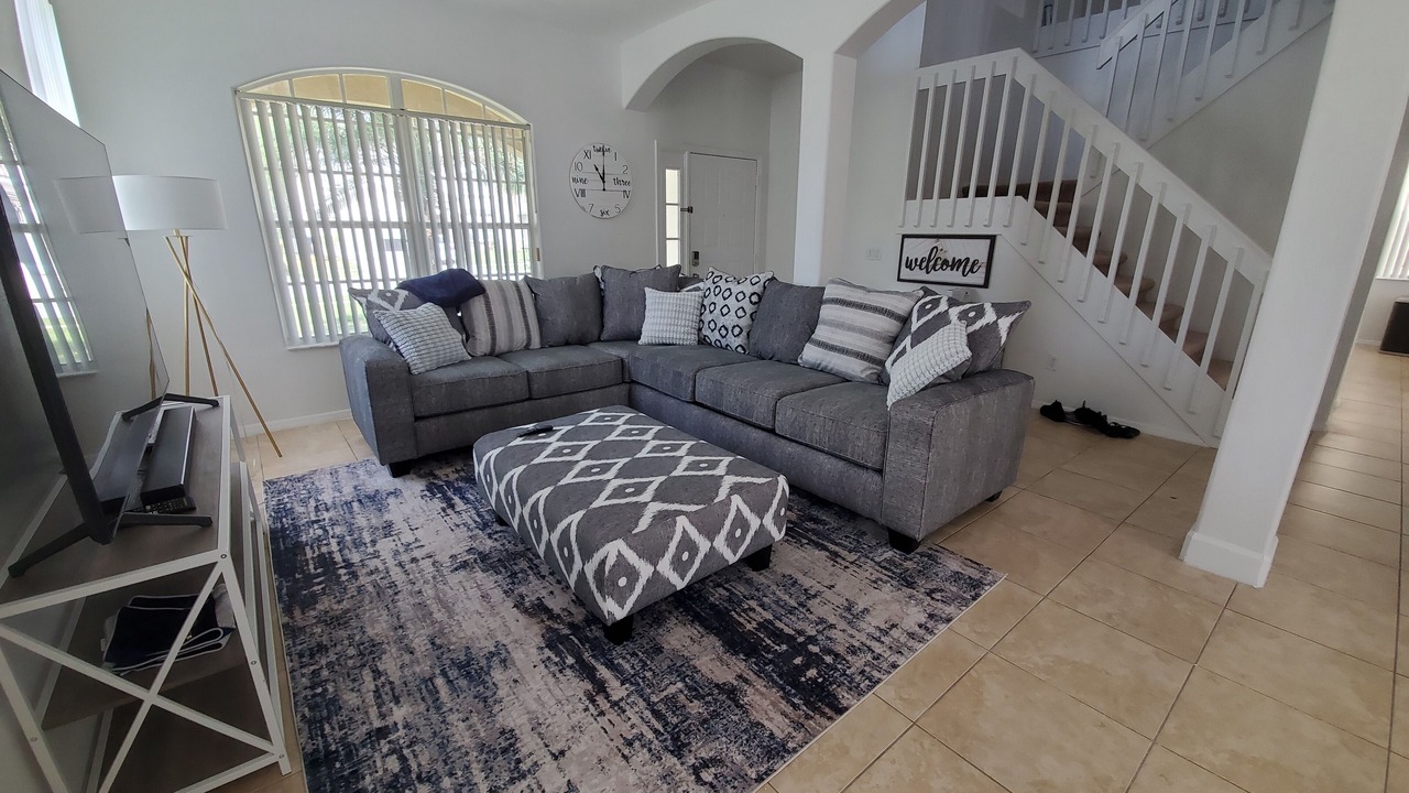 Photo of Livingroom in Meadow Woods