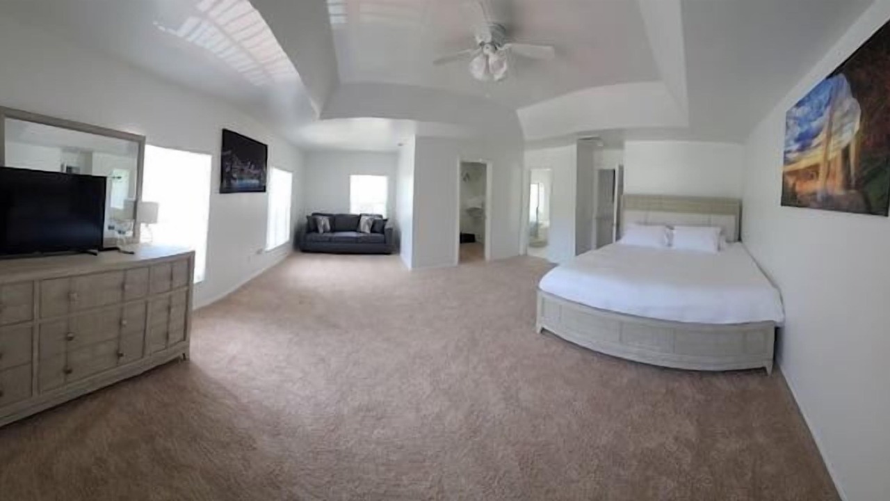 Photo of Bedroom in Meadow Woods