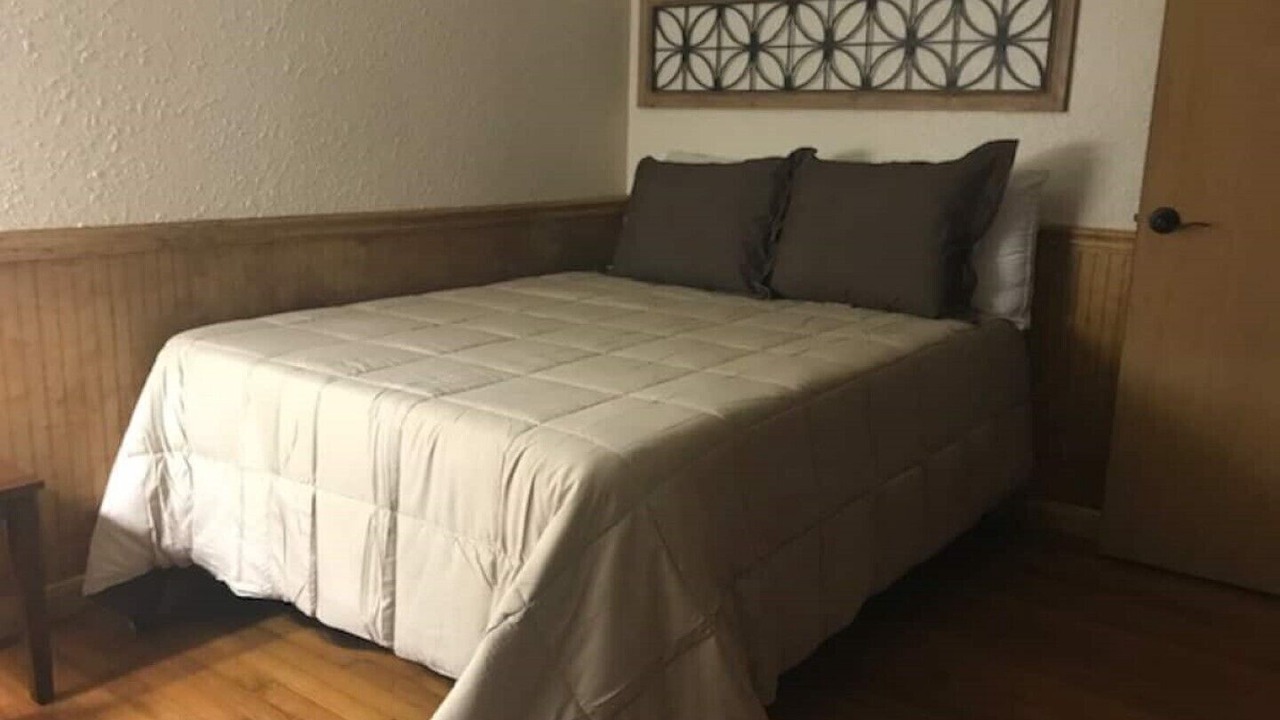 Photo of Bedroom in Myakka City