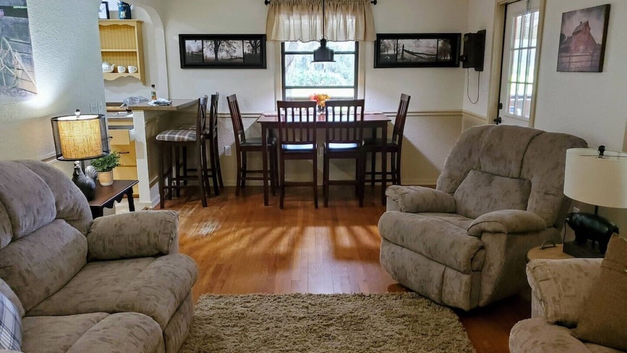 Photo of Livingroom in Myakka City