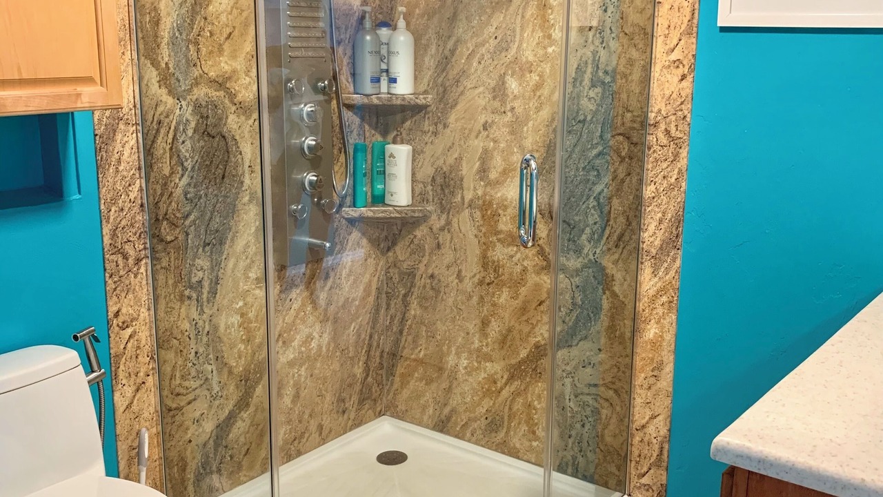 Photo of Bathroom in Boardwalk