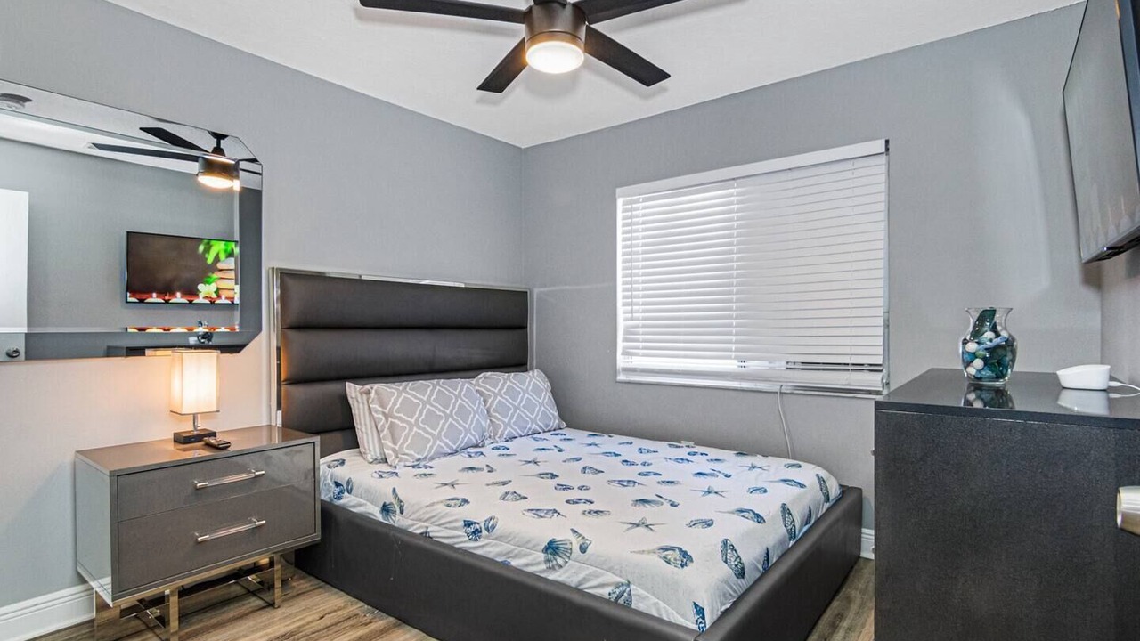 Photo of Bedroom in Pinellas Park