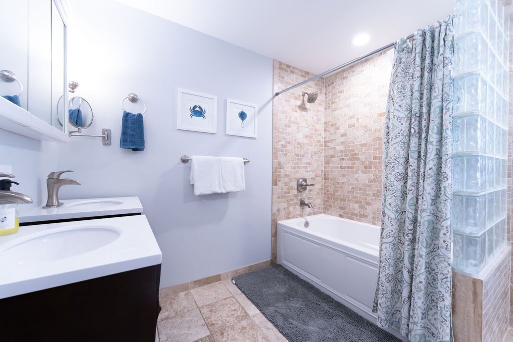 Photo of Bathroom in Midtown