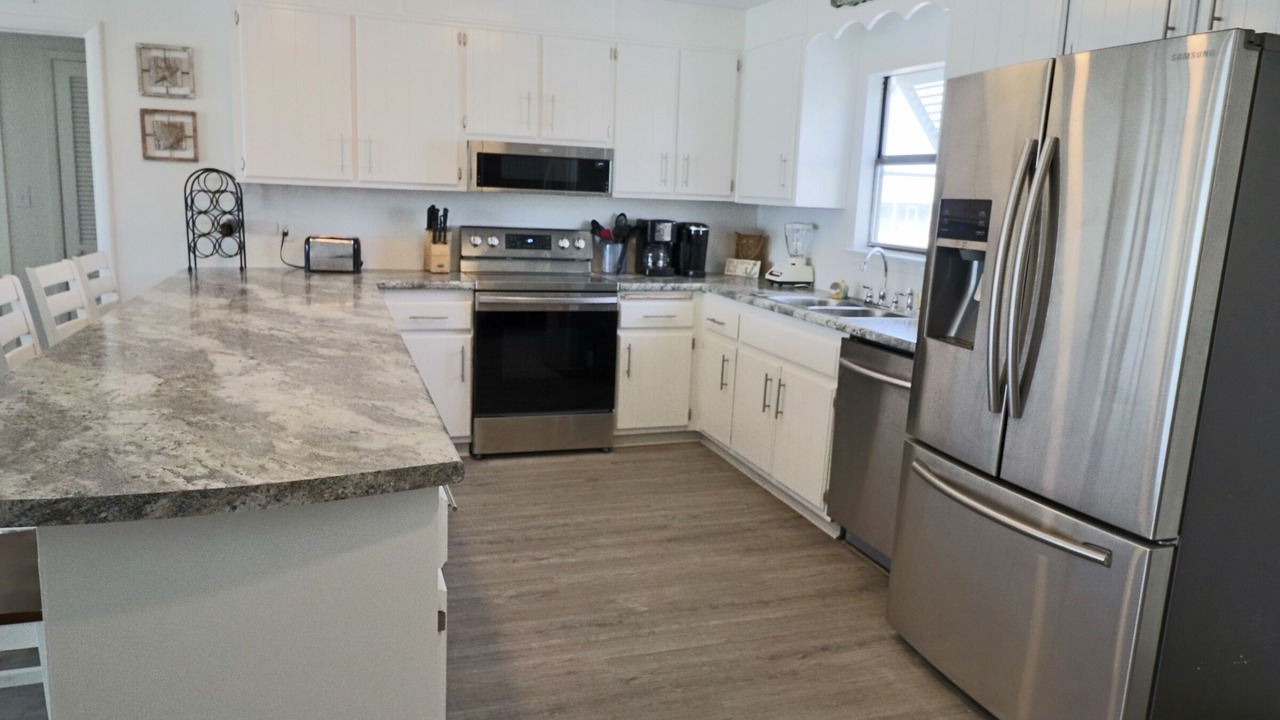 Photo of Kitchen in Surf Side Shores