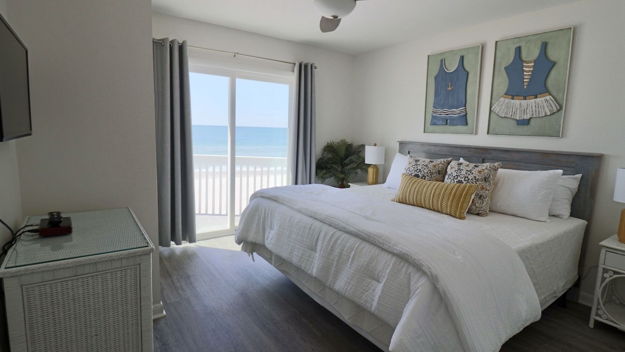 Photo of Bedroom in Surf Side Shores