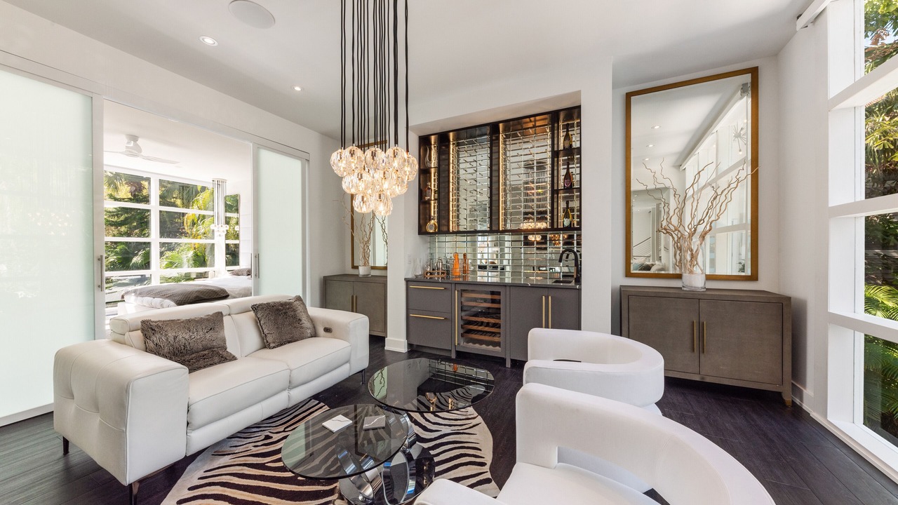 Photo of Livingroom in Ballast Point