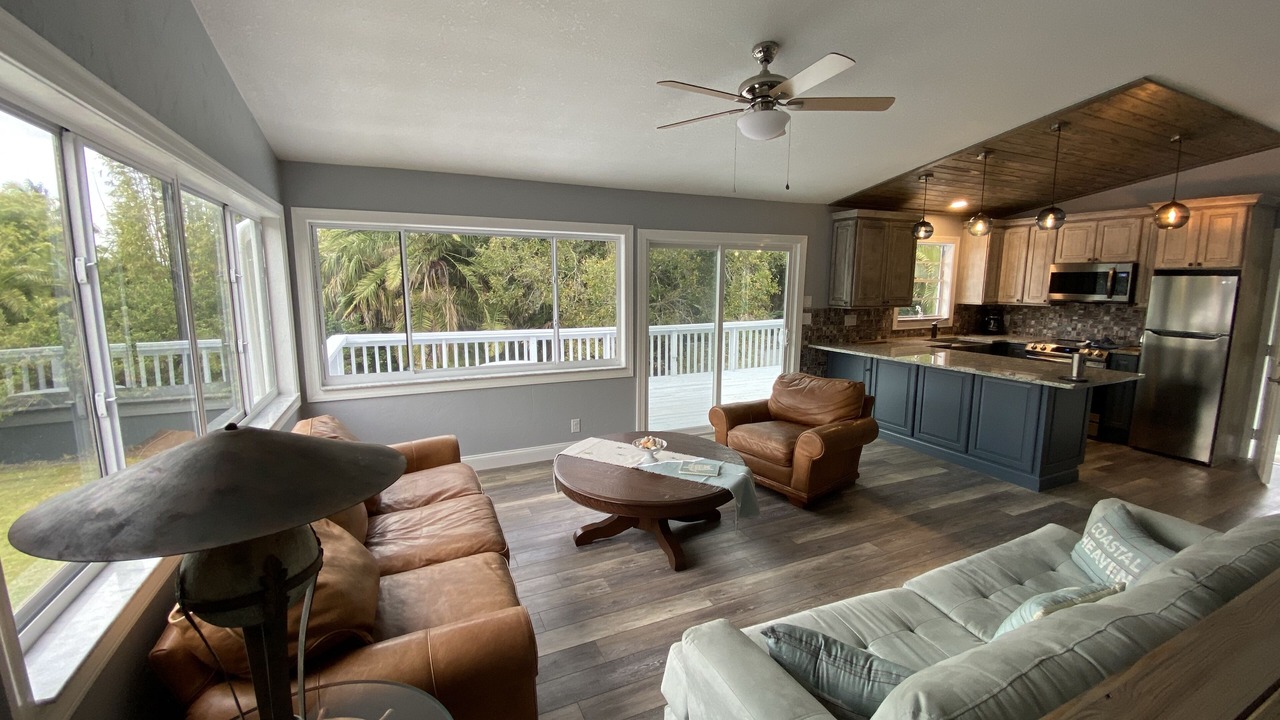 Photo of Livingroom in Ozona