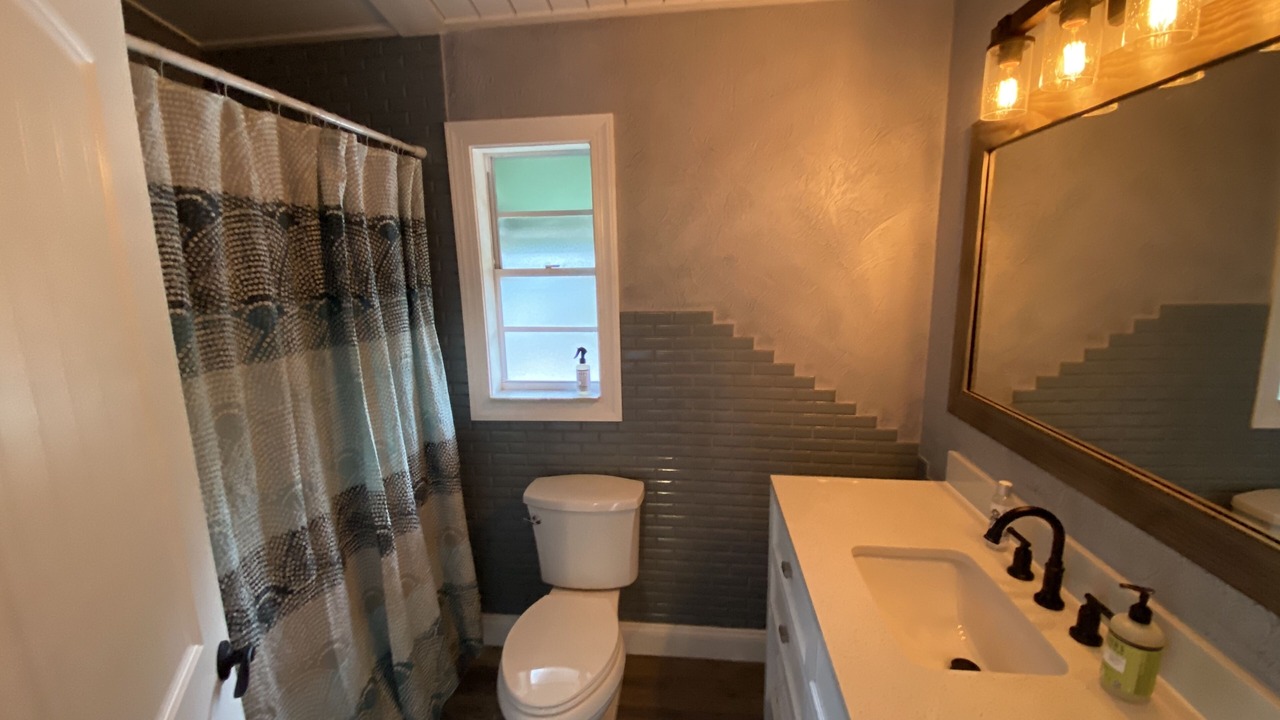 Photo of Bathroom in Ozona