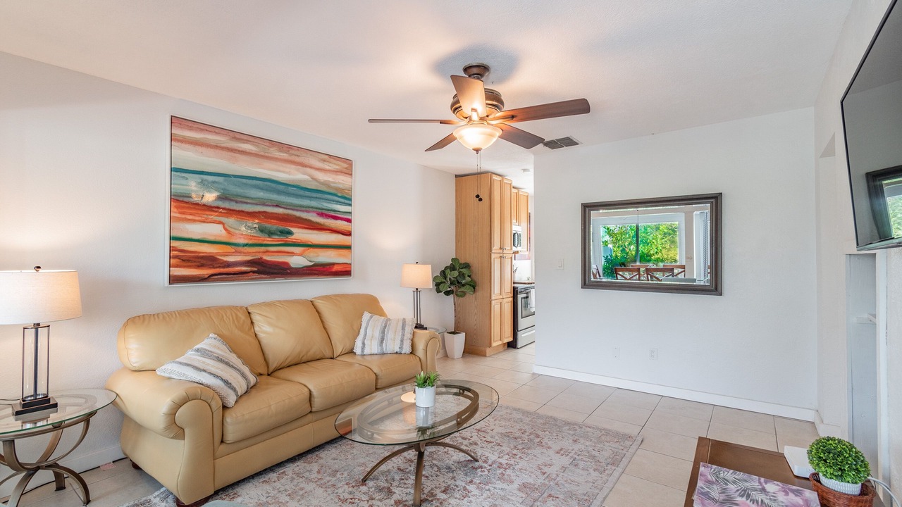 Photo of Livingroom in Ozona