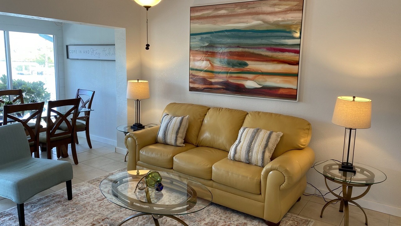Photo of Livingroom in Ozona