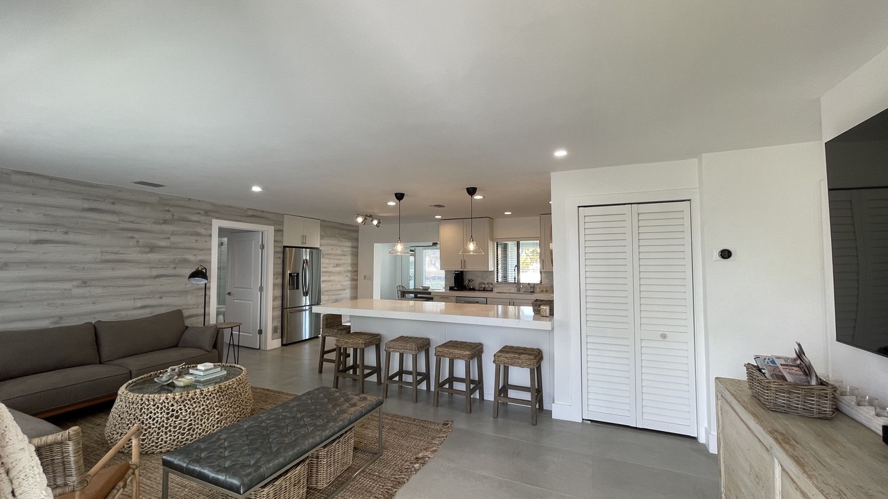 Photo of Livingroom in Sunset