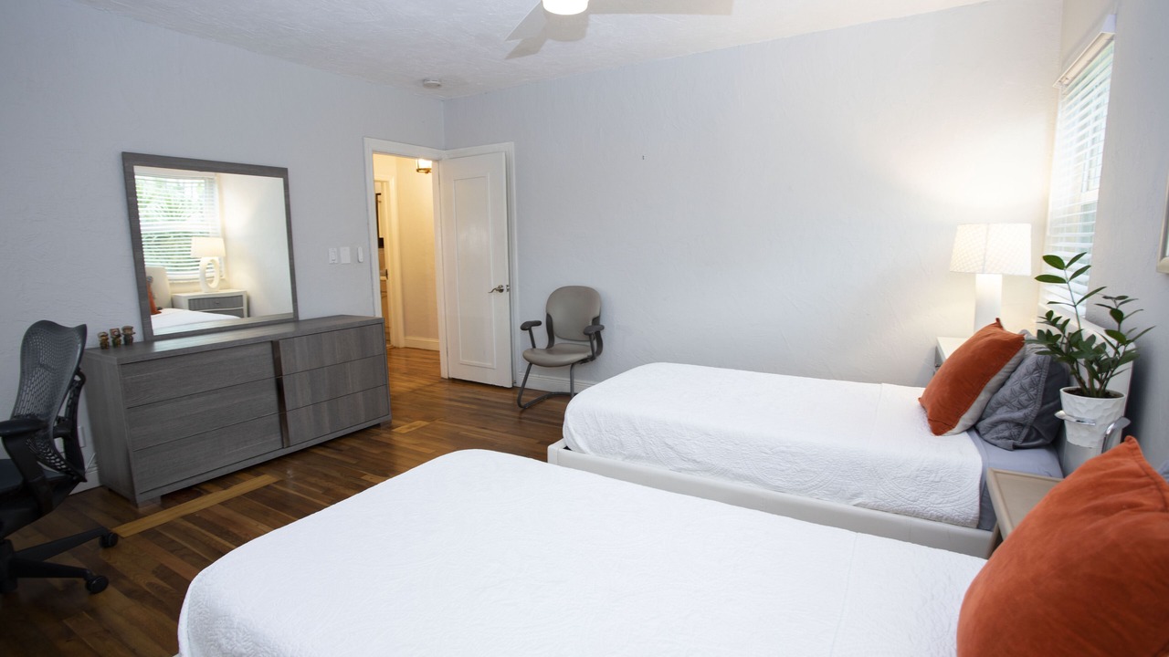 Photo of Bedroom in South Lake
