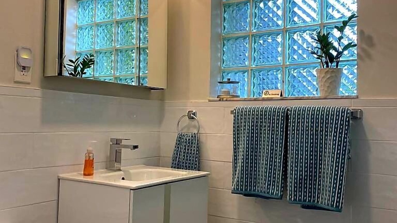 Photo of Bathroom in South Lake